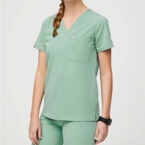 Figs scrubs Set